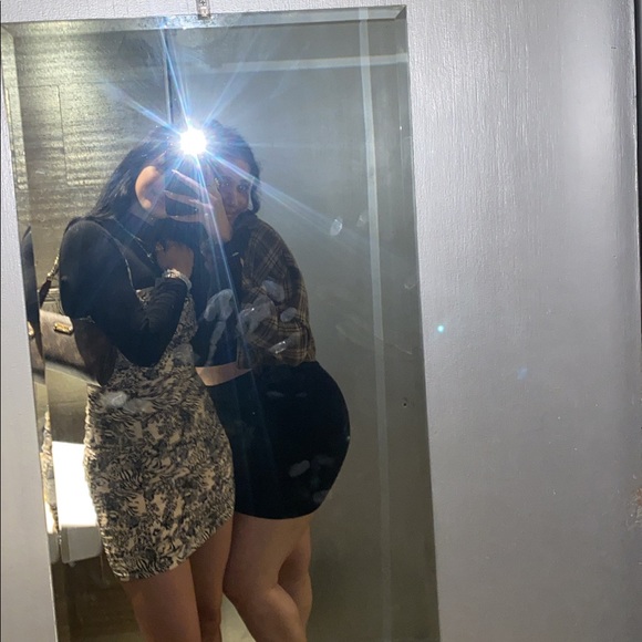 Meet your Posher, Mariana - Picture 3 of 6